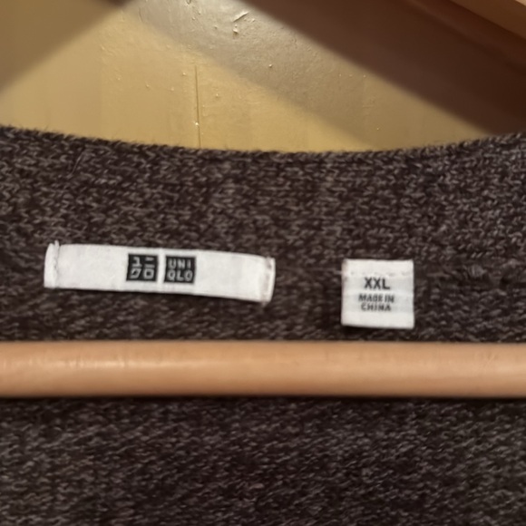 Uniqlo Men's Dark Brown Cardigan Sweater - Picture 2 of 3